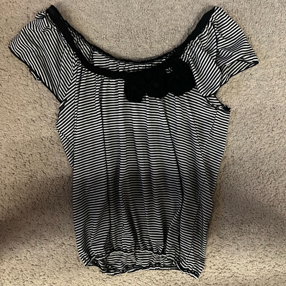 Cute stripped shirt